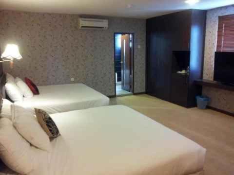Green Town Hotel Classic Malacca Esterno foto